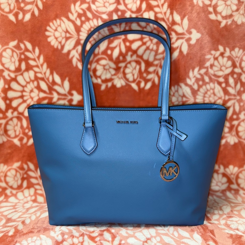 Michael Kors Sheila LG MF TOTE - South Pacific